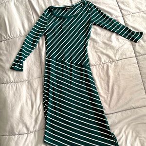 Lulus Green stripped dress